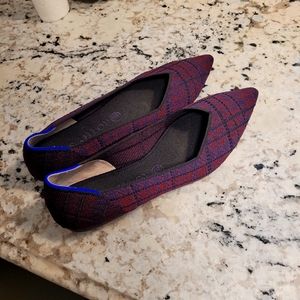 Rothy's Point Shoe, burgundy/navy plaid size 10.5 WORN ONCE